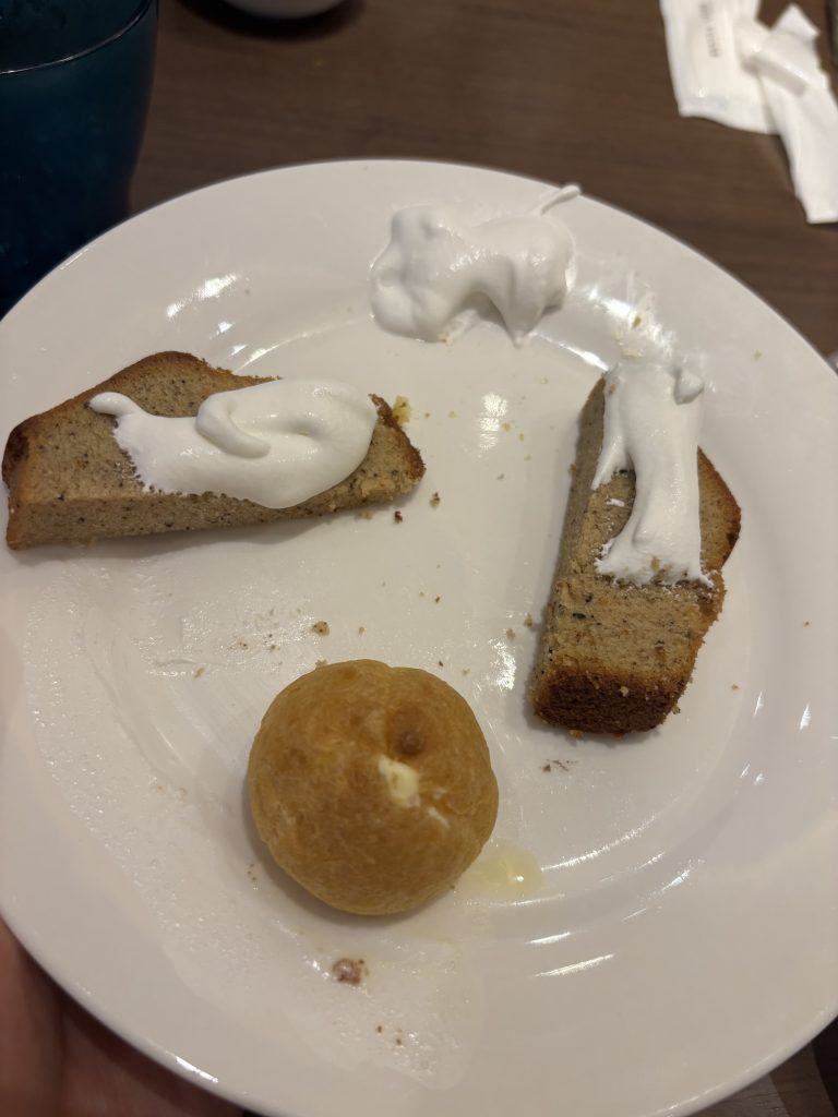 妊娠後期に行ったビュフェの食事写真