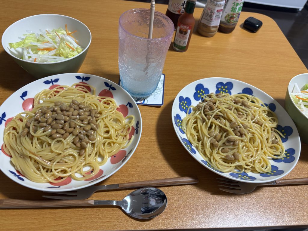 夫の手作り納豆パスタ