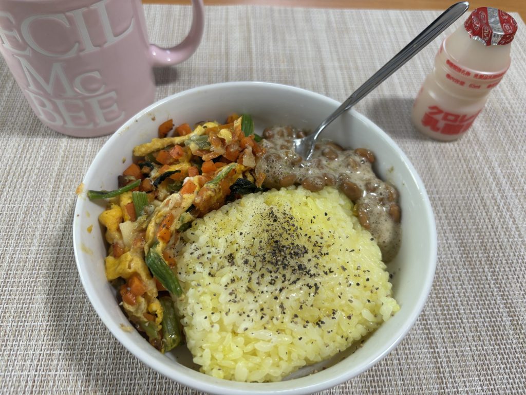 たまご炒めと納豆ご飯