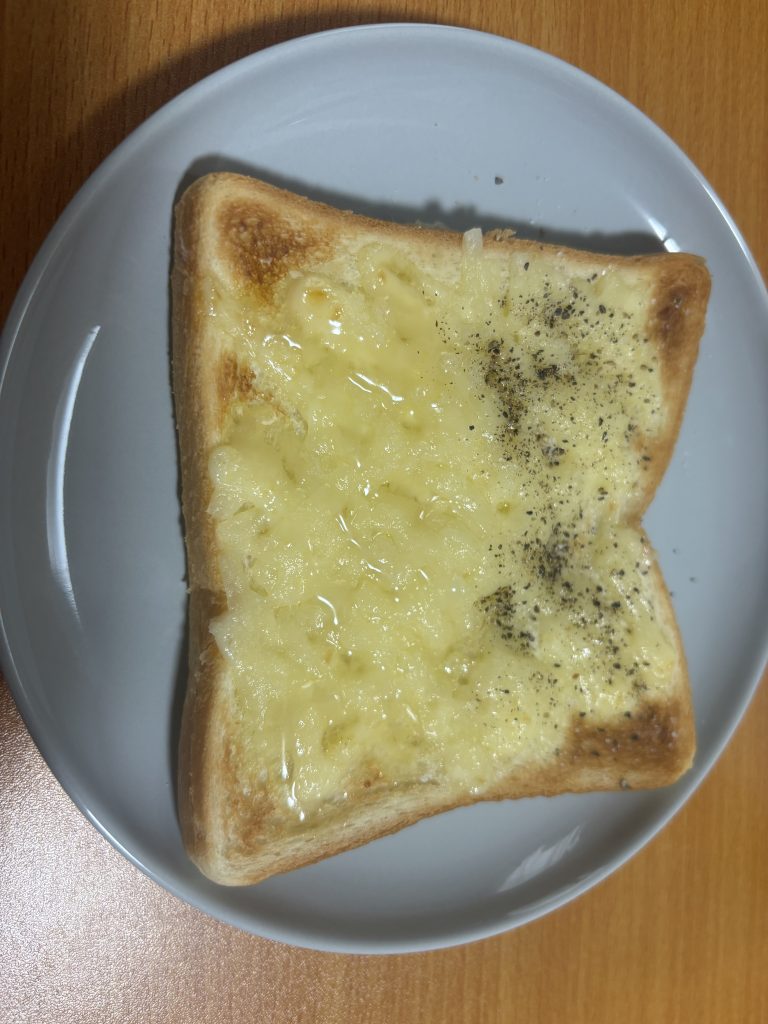 チーズトースト