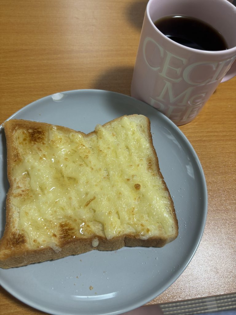 チーズトースト