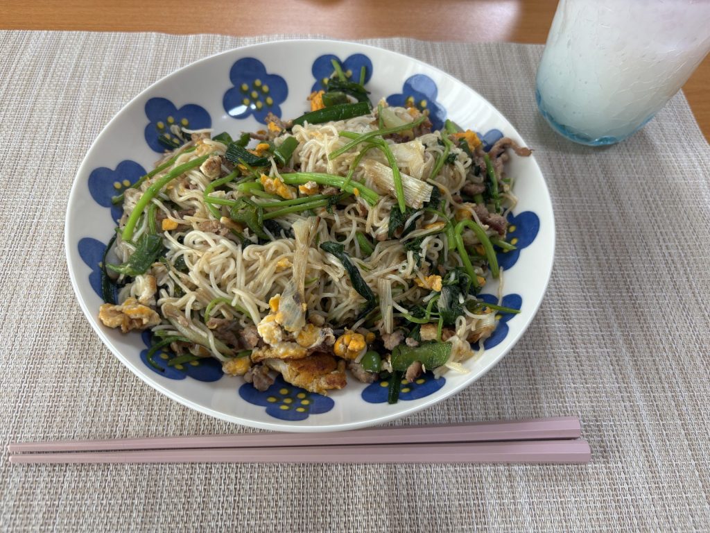 パクチーチャンプル